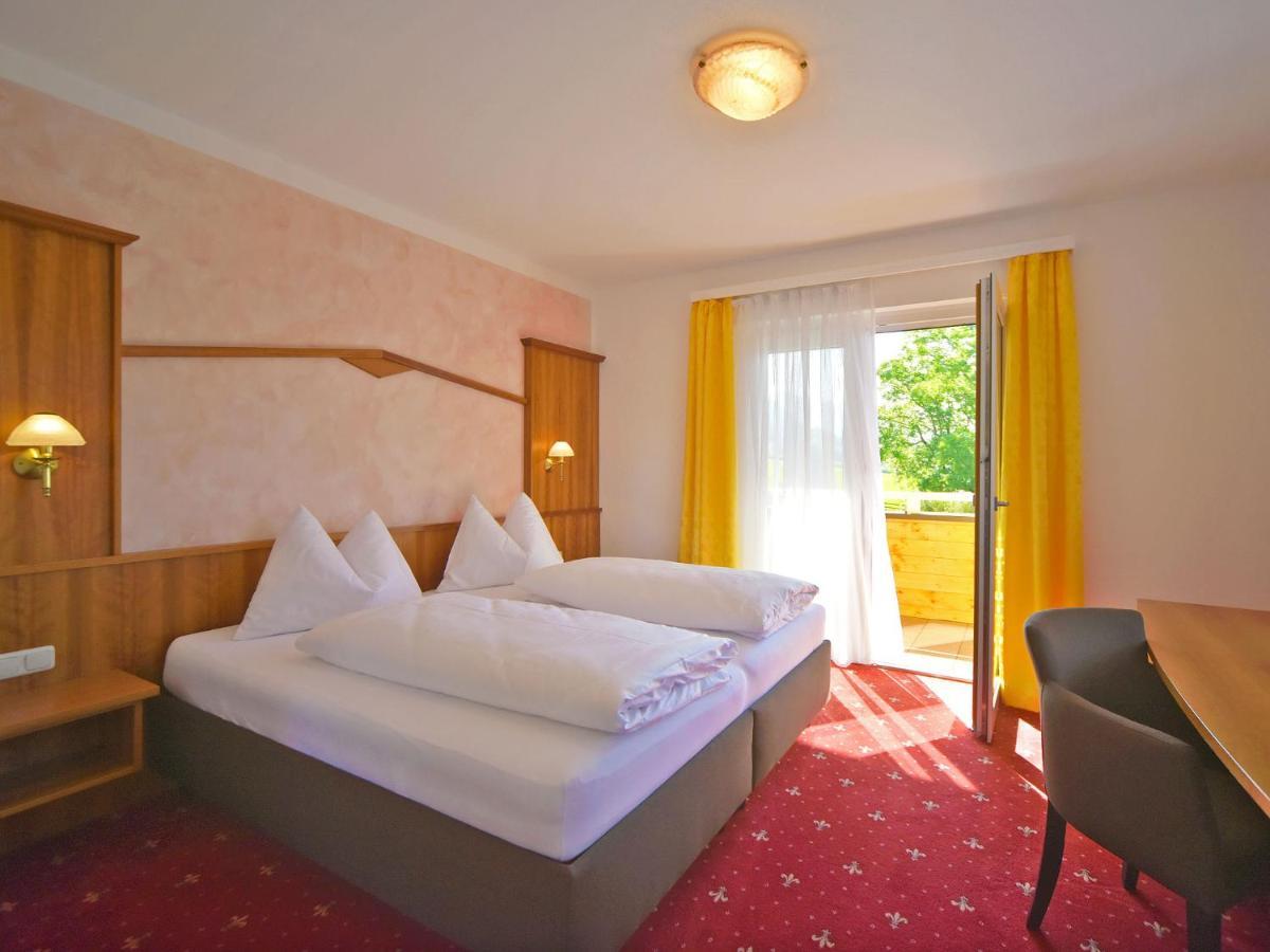 Hotel Berghof Millstatt Exterior foto